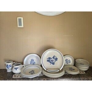 Pfaltzgraff Blue Floral Stoneware Dinner Set- made in USA- Yorktowne- 18 pieces
